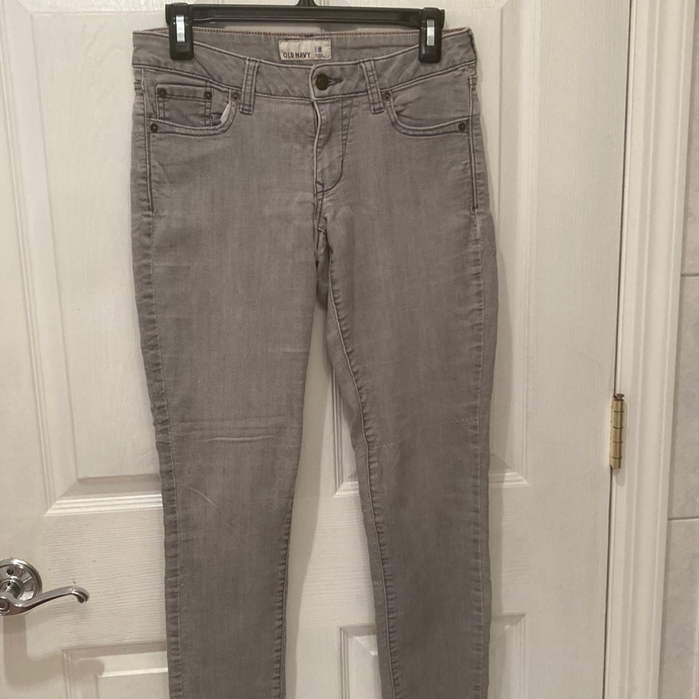 Old Navy Light Gray Skinny Jeans
